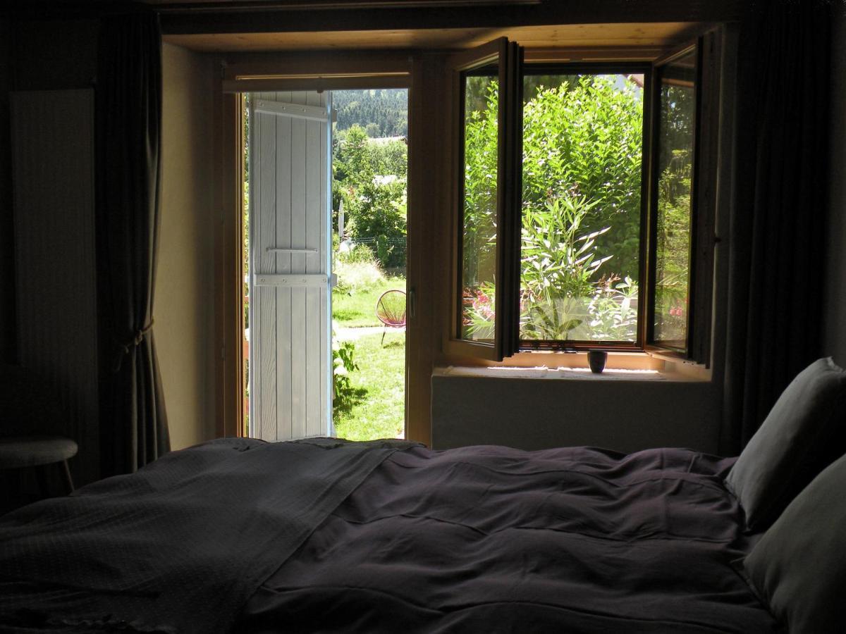 Le Pre Bed & Breakfast Juriens Exterior photo